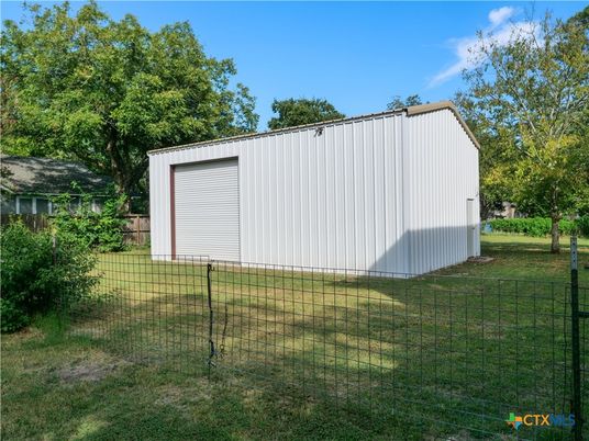 Backyard, Detached Garage, Exterior
