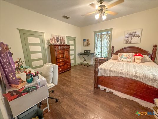 Bedroom, Home Office, Interior, Wood Texture Flooring