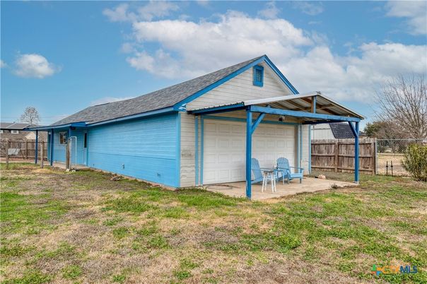 Backyard, Detached Garage, Exterior