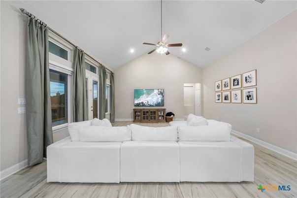 Bedroom, Interior, Living room, Recessed Lighting, Wood Texture Flooring