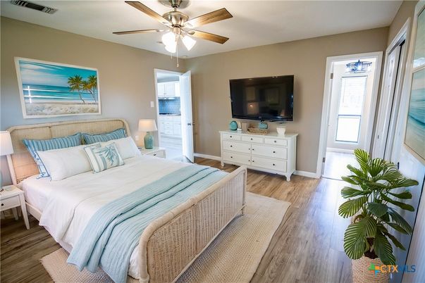 Bedroom, Interior, Wood Texture Flooring