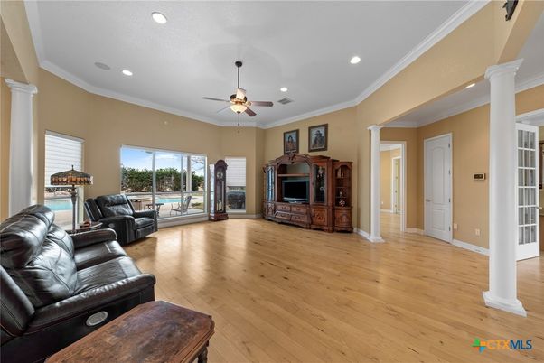 Interior, Living room, Recessed Lighting, Wood Texture Flooring
