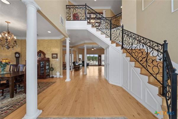 Chandelier, Dining room, Interior, Recessed Lighting, Wood Texture Flooring