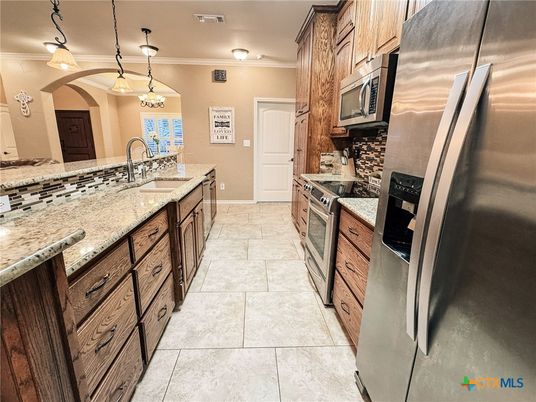 Interior, Kitchen, Pendant Lights, Stainless Steel Appliances