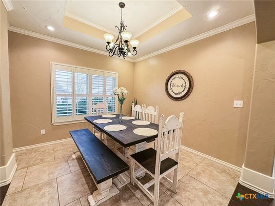 Chandelier, Dining room, Interior, Recessed Lighting