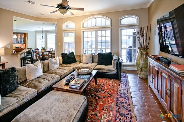 Dining room, Interior, Living room, Pendant Lights, Recessed Lighting, Wood Texture Flooring