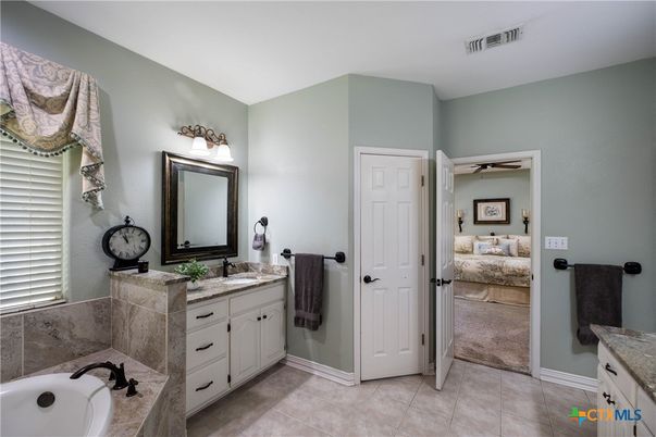 Bathroom, Bedroom, Interior
