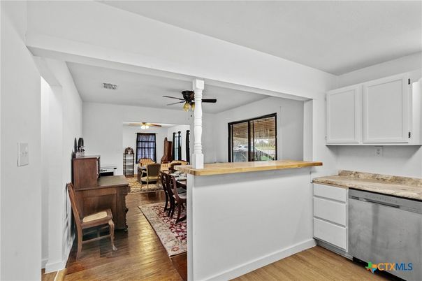 Dining room, Interior, Wood Texture Flooring