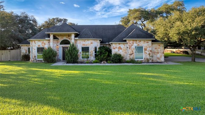 Backyard, Exterior, Facade, French Provincial