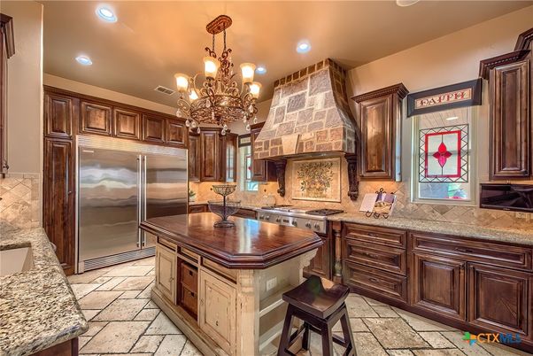 Chandelier, Interior, Kitchen, Recessed Lighting, Stainless Steel Appliances