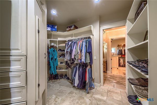 Interior, Recessed Lighting, Walk-in Closets