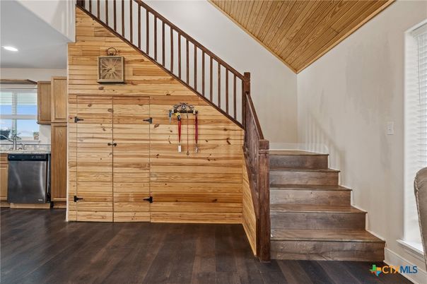 Interior, Recessed Lighting, Wooden Ceilings, Wood Texture Flooring, Wooden Walls