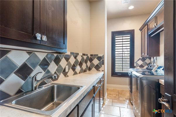 Interior, Recessed Lighting, Washer