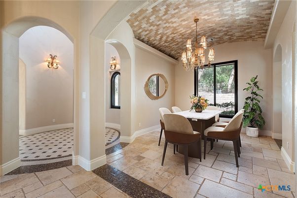 Chandelier, Dining room, Interior