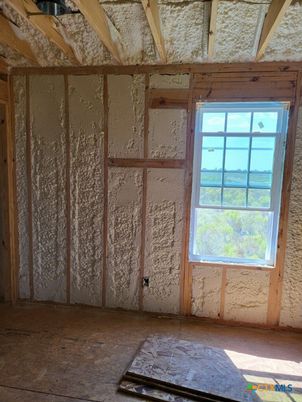Empty room, Interior, Wooden Beams