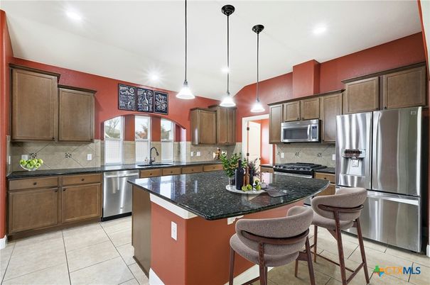 Interior, Kitchen, Pendant Lights, Recessed Lighting, Stainless Steel Appliances