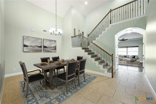 Chandelier, Dining room, Interior, Recessed Lighting