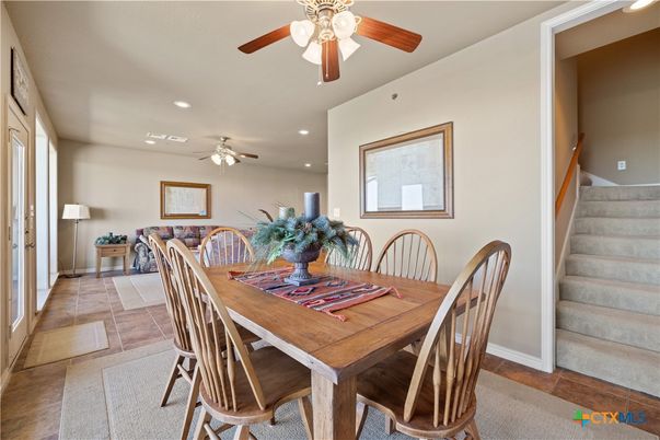 Dining room, Interior, Recessed Lighting