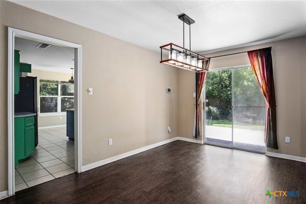Empty room, Interior, Pendant Lights, Wood Texture Flooring