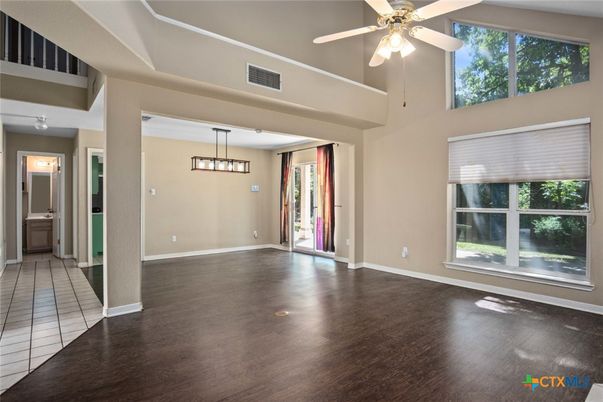 Empty room, Interior, Pendant Lights, Wood Texture Flooring