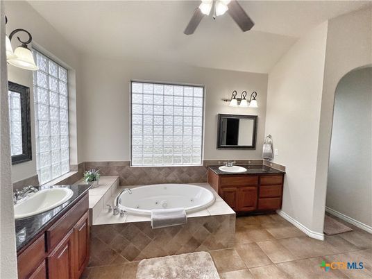 Bathroom, Dual Sink Vanities, Interior