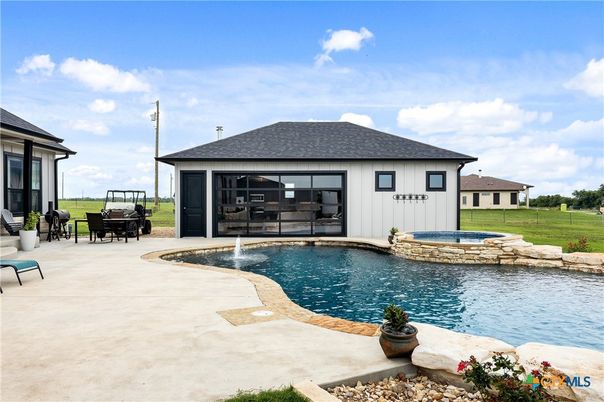 Detached Garage, Exterior, Pool