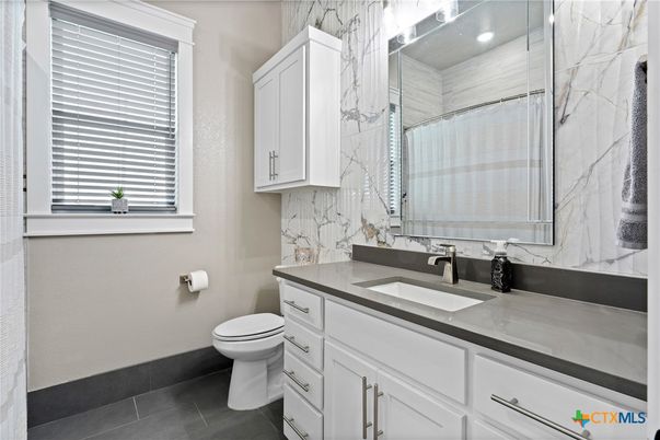 Bathroom, Interior, Marble Walls