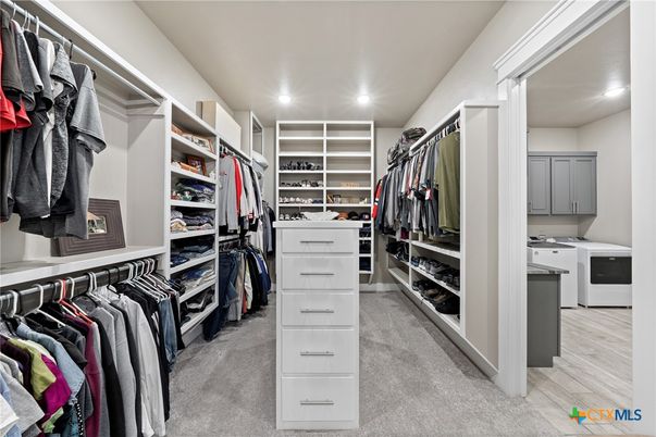 Interior, Recessed Lighting, Walk-in Closets