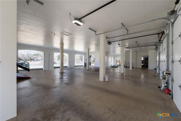 Garage, Interior