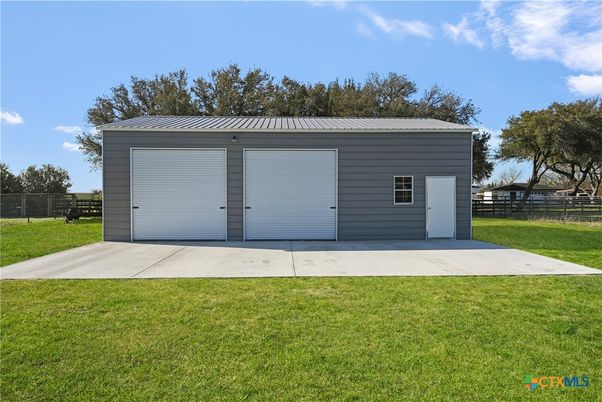 Backyard, Detached Garage, Exterior
