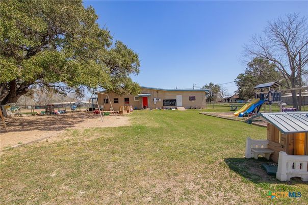 Backyard, Exterior, Playground