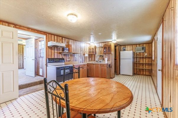 Dining room, Interior, Kitchen