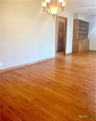 Chandelier, Empty room, Interior, Wood Texture Flooring