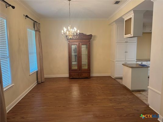 Chandelier, Interior, Wood Texture Flooring