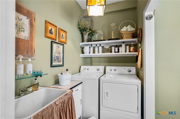 Interior, Utility Closets, Washer