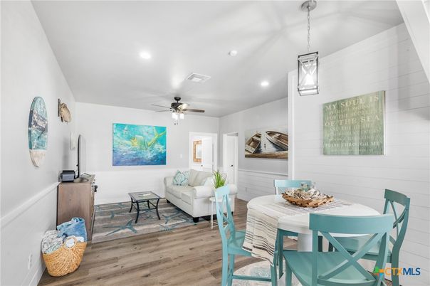 Dining room, Interior, Living room, Pendant Lights, Recessed Lighting, Wood Texture Flooring