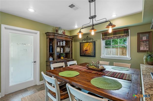 Dining room, Interior, Pendant Lights, Recessed Lighting