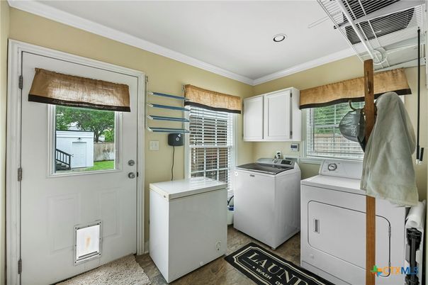 Interior, Recessed Lighting, Washer