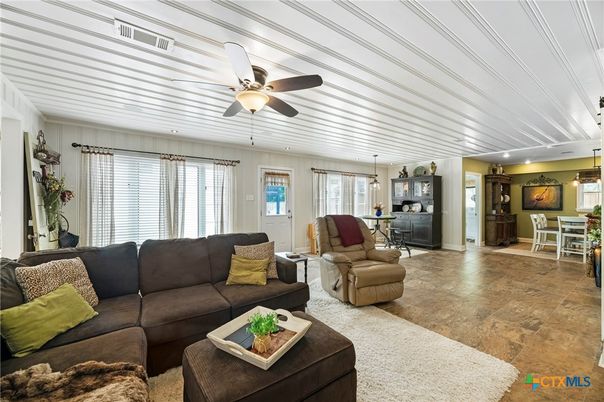 Dining room, Interior, Living room, Pendant Lights
