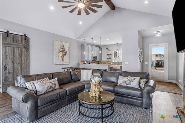 Interior, Kitchen, Living room, Pendant Lights, Recessed Lighting, Wooden Beams, Wood Texture Flooring
