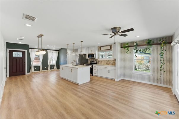 Interior, Kitchen, Pendant Lights, Recessed Lighting, Wood Texture Flooring