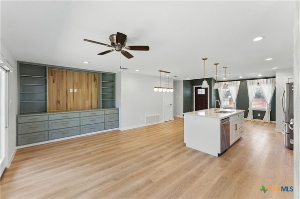 Interior, Kitchen, Pendant Lights, Recessed Lighting, Wood Texture Flooring