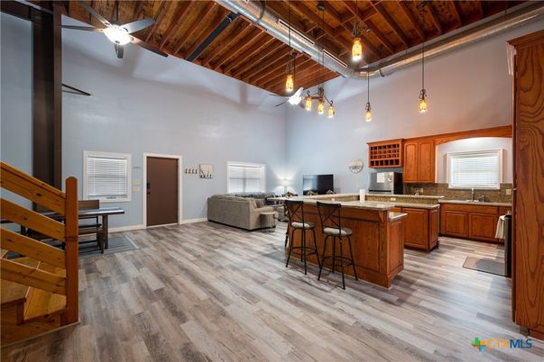 Interior, Kitchen, Living room, Pendant Lights, Wood Texture Flooring