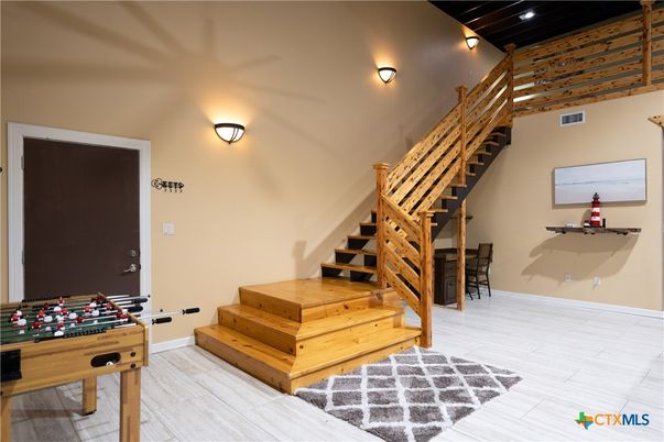 Game Room, Interior, Wood Texture Flooring