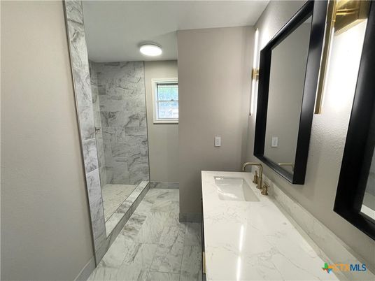 Bathroom, Interior, Marble, Marble Walls