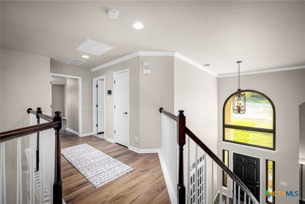 Interior, Pendant Lights, Recessed Lighting, Wood Texture Flooring