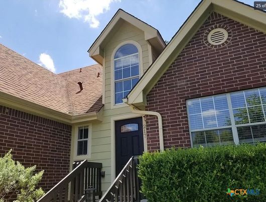 Exterior, Facade, Brick Facade, None