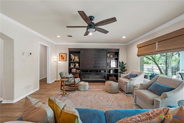 Interior, Living room, Recessed Lighting, Wood Texture Flooring