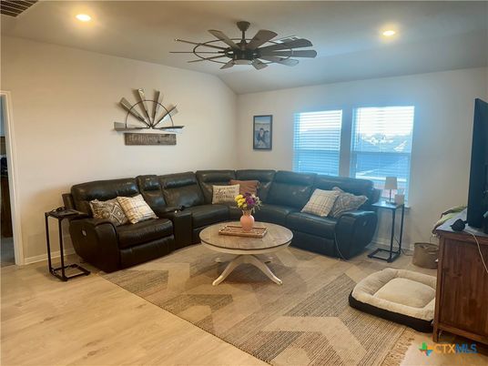 Interior, Living room, Recessed Lighting, Water, Wood Texture Flooring
