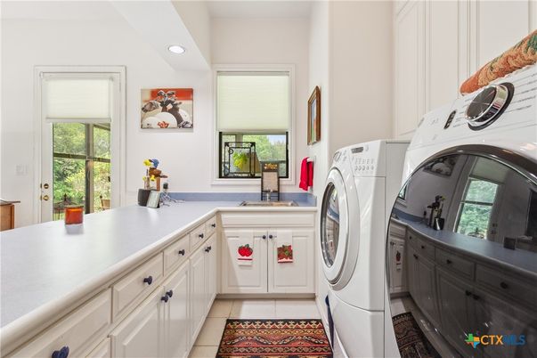 Interior, Recessed Lighting, Washer